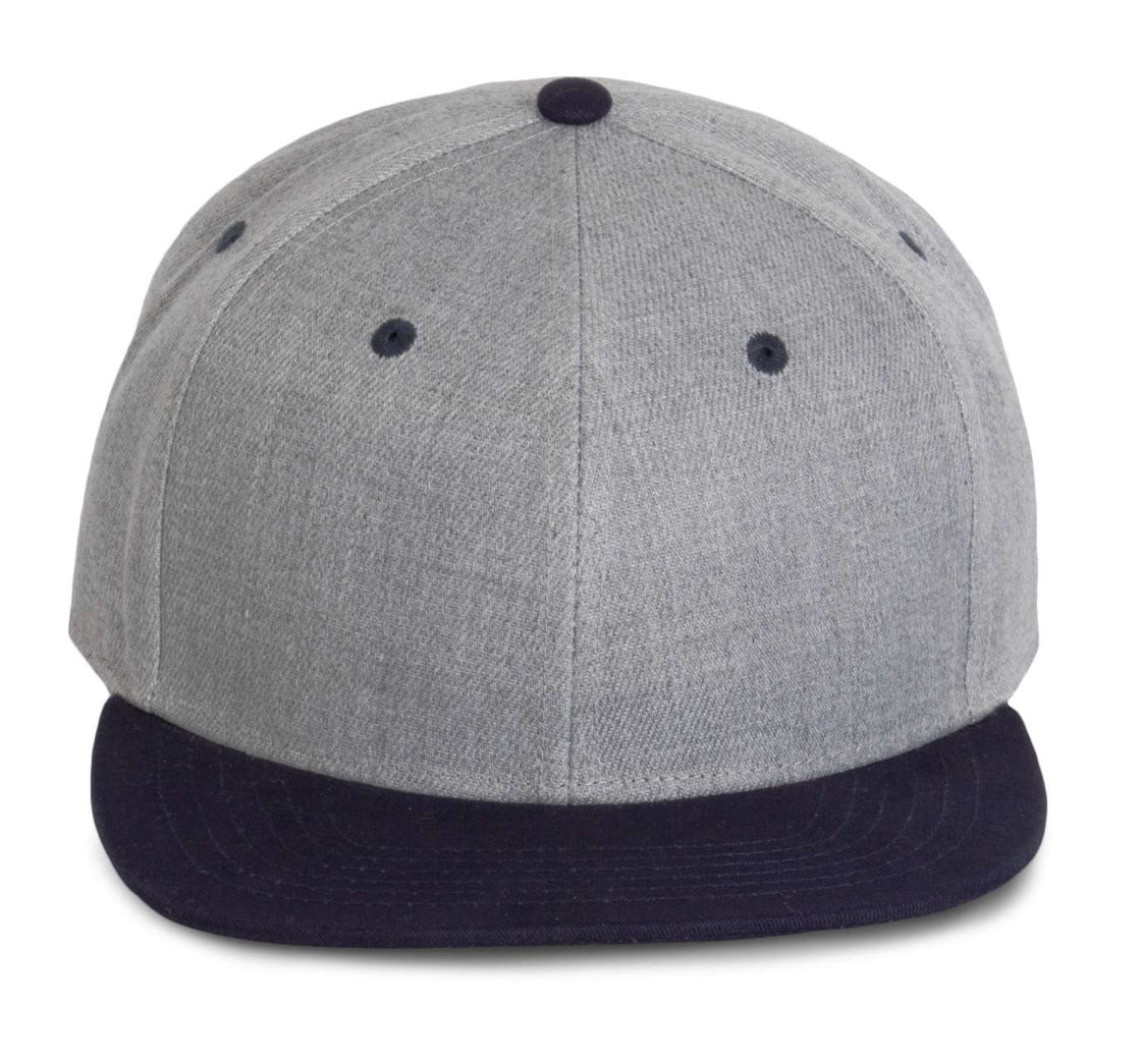 SNAPBACK CAP - 6 PANELS